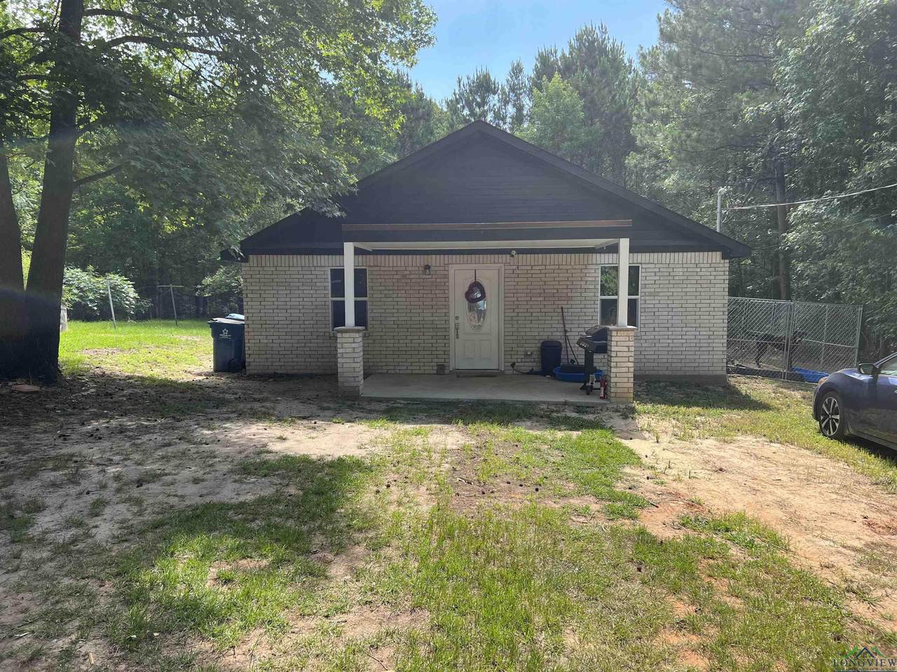 2512 Norwood St - Photo 1
