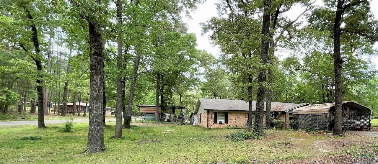 6833 Ashwood Cir - Photo 1