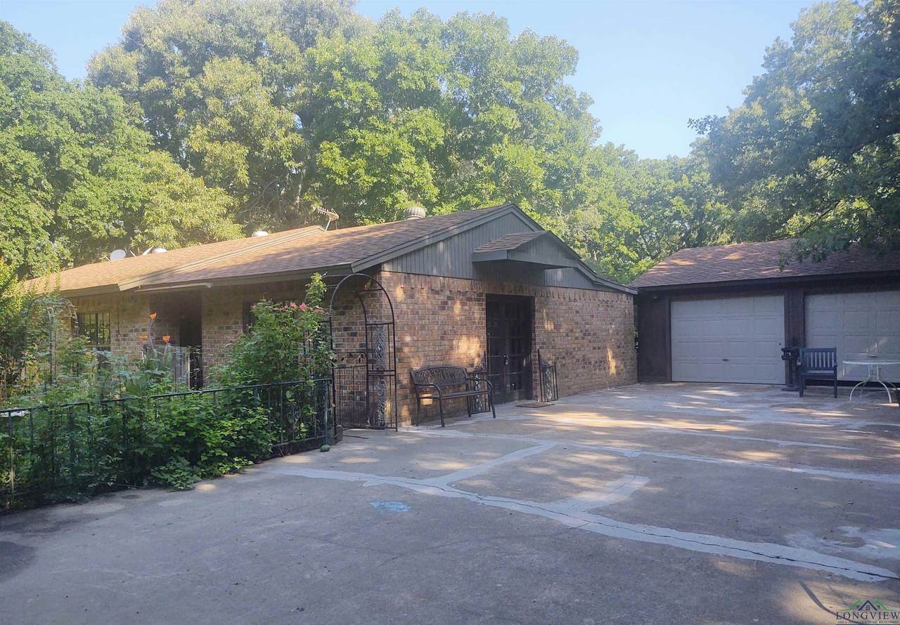1028 Water Tower Rd - Photo 1