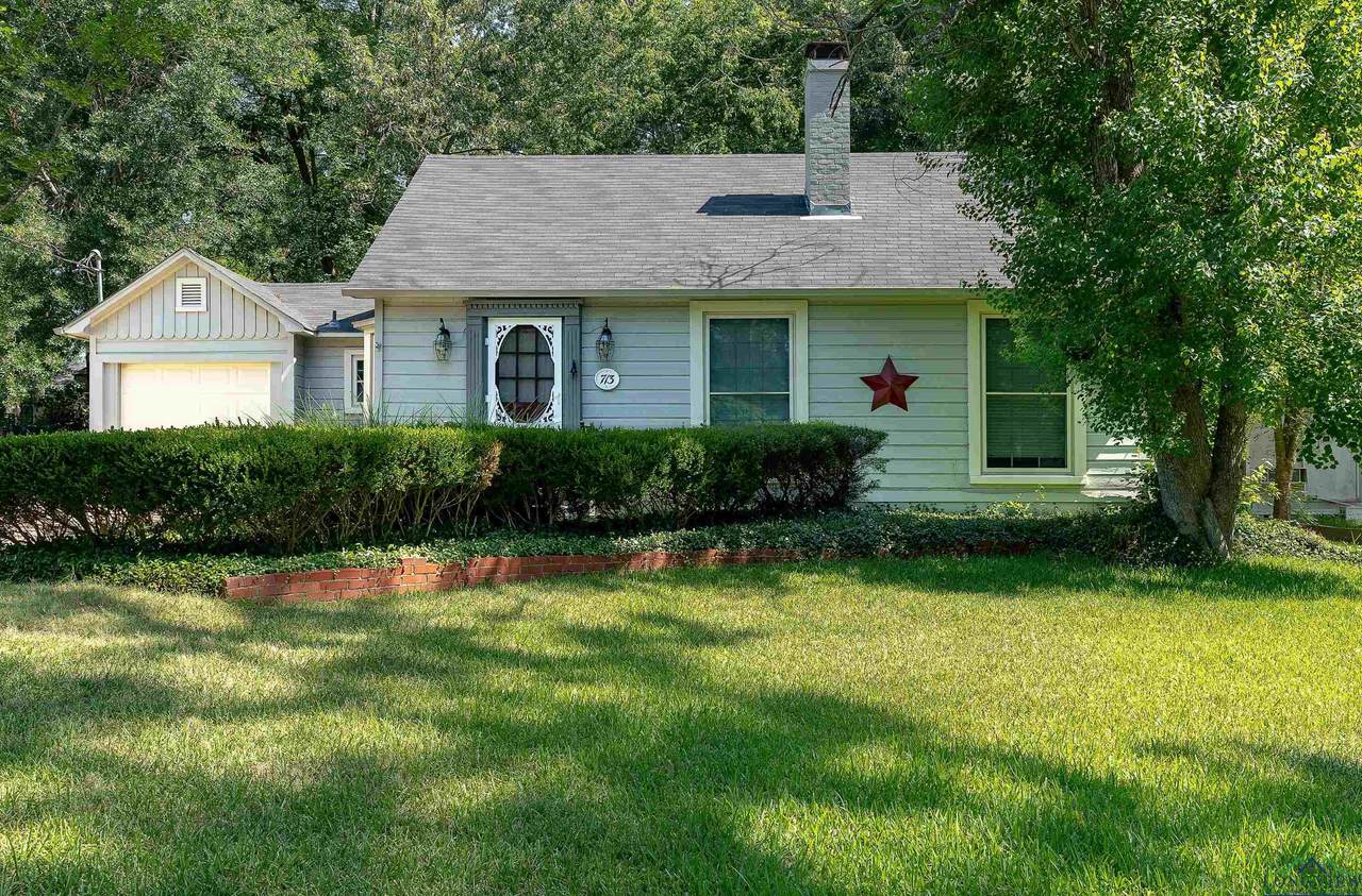 713 Monroe - Photo 1