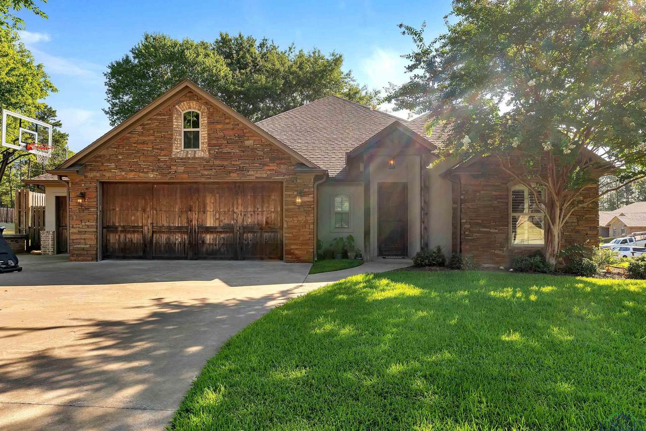 1009 Gray Circle - Photo 1