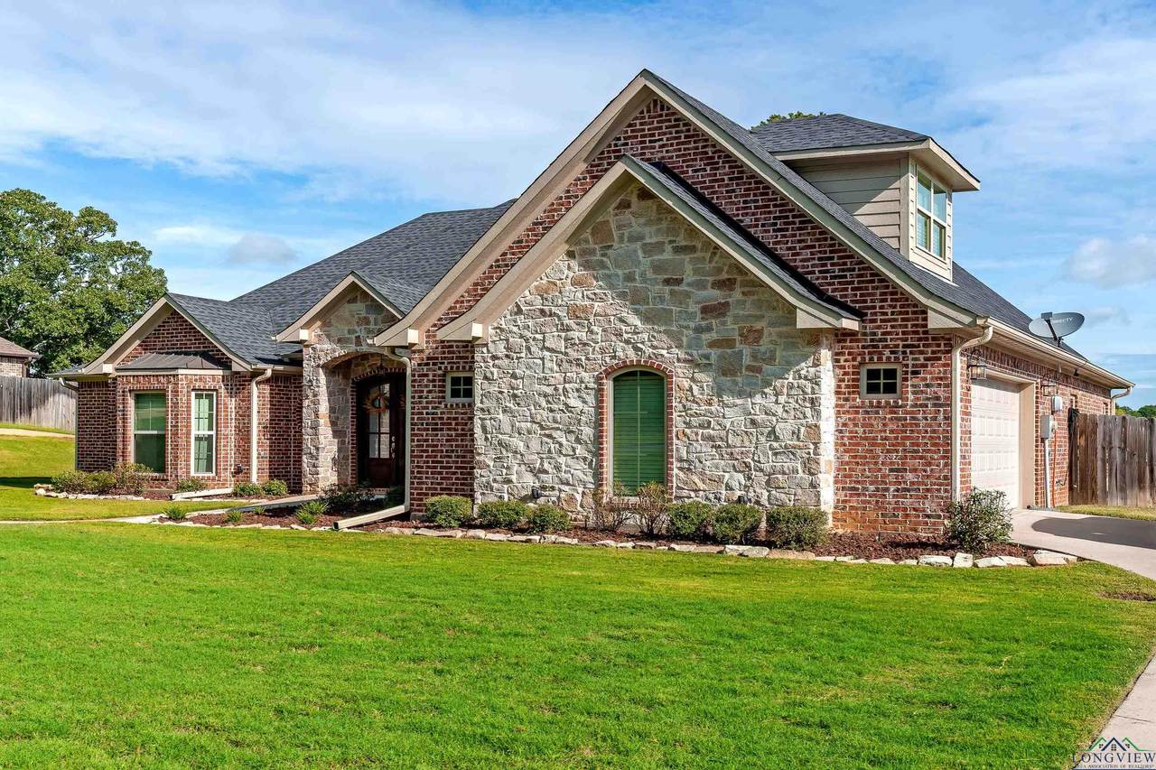 475 Highland Place - Photo 1