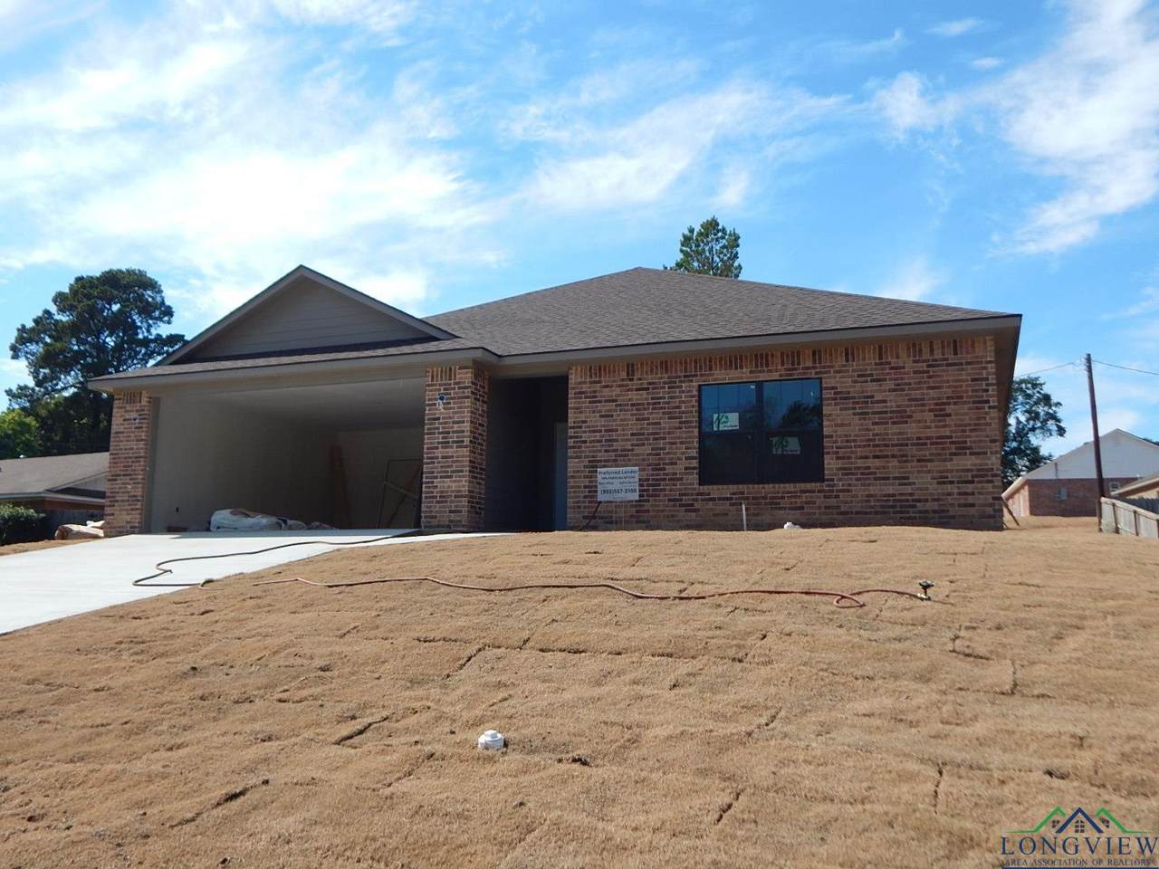 169 Hollybrook St. - Photo 1
