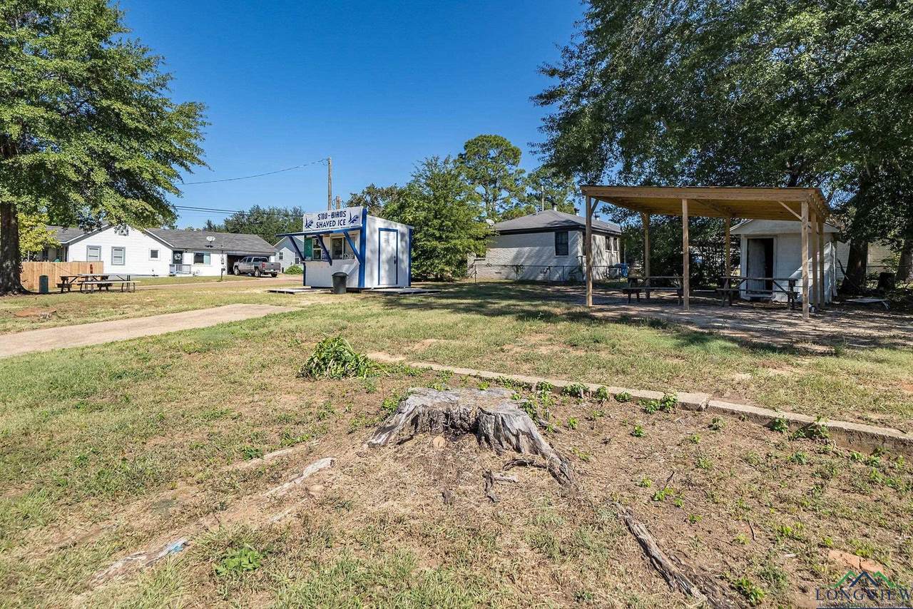 122 Green St - Photo 1