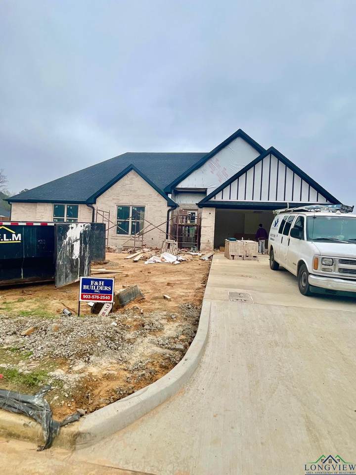 1008 Windy Ridge - Photo 1