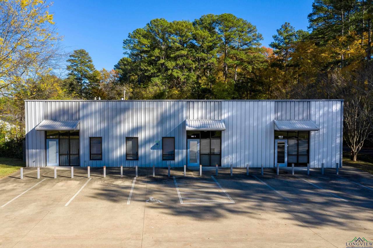210 Enterprise St - Photo 1