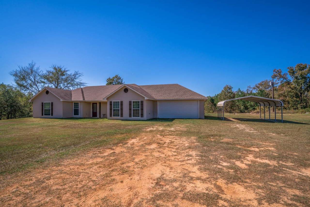 3528 County Road 2993 - Photo 1