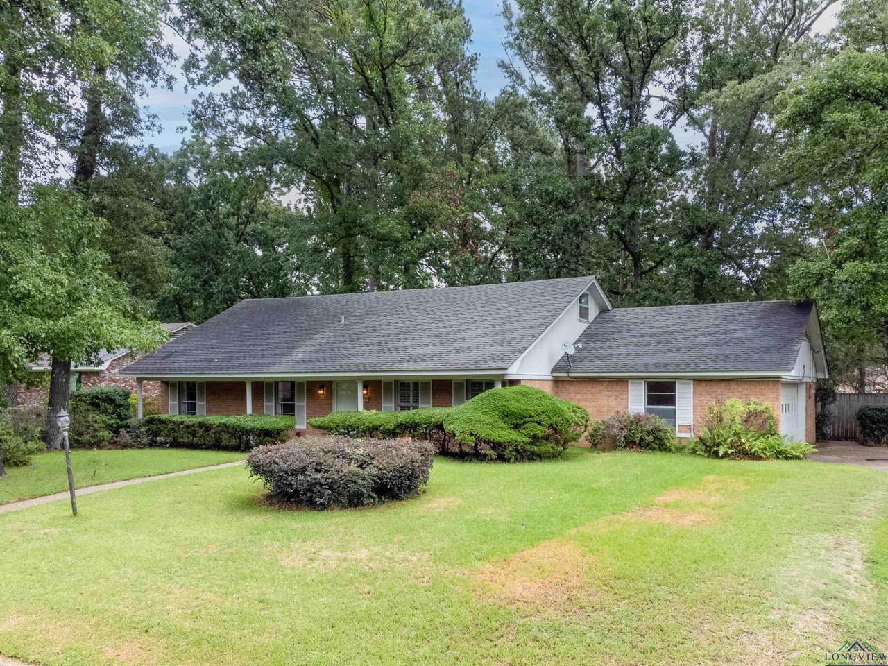 2302 Tennessee St. - Photo 1
