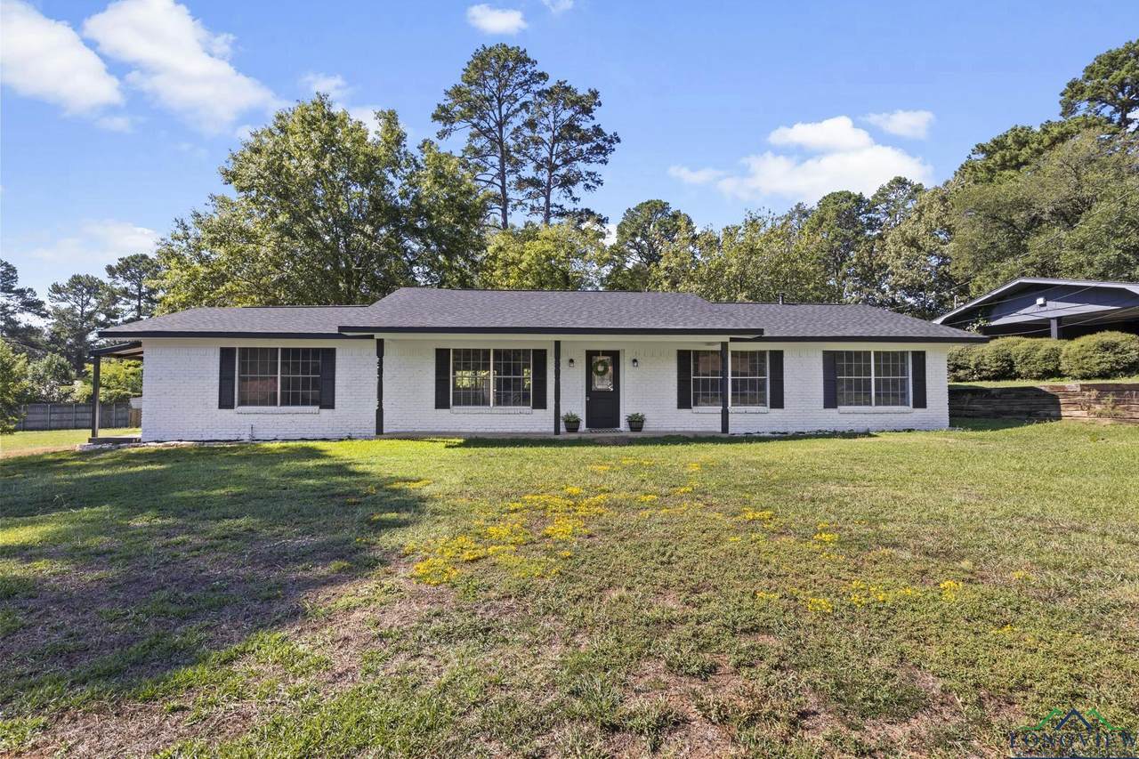 805 Wildwood Road - Photo 1