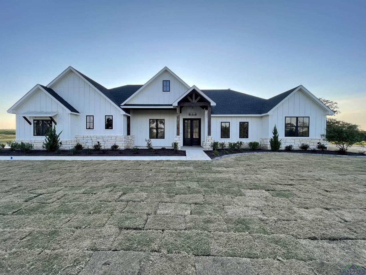 8180 Fm 3358 - Photo 1