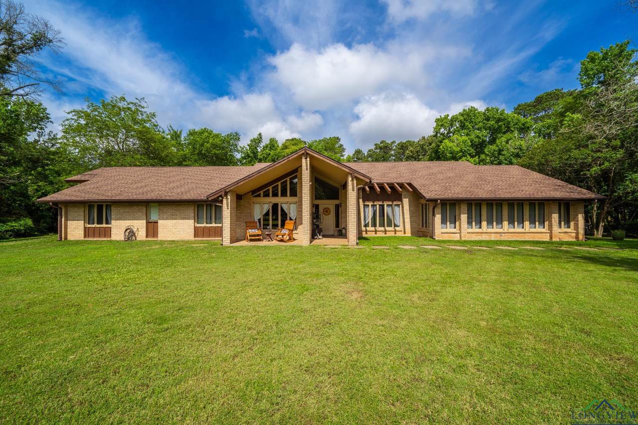 4933 Airline - Photo 1