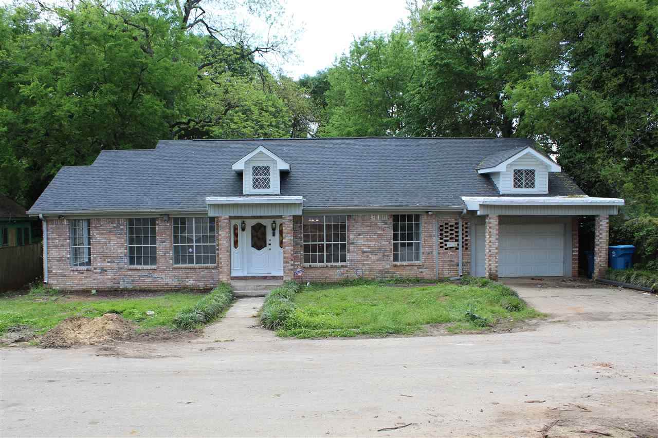 604 Alvin St - Photo 1