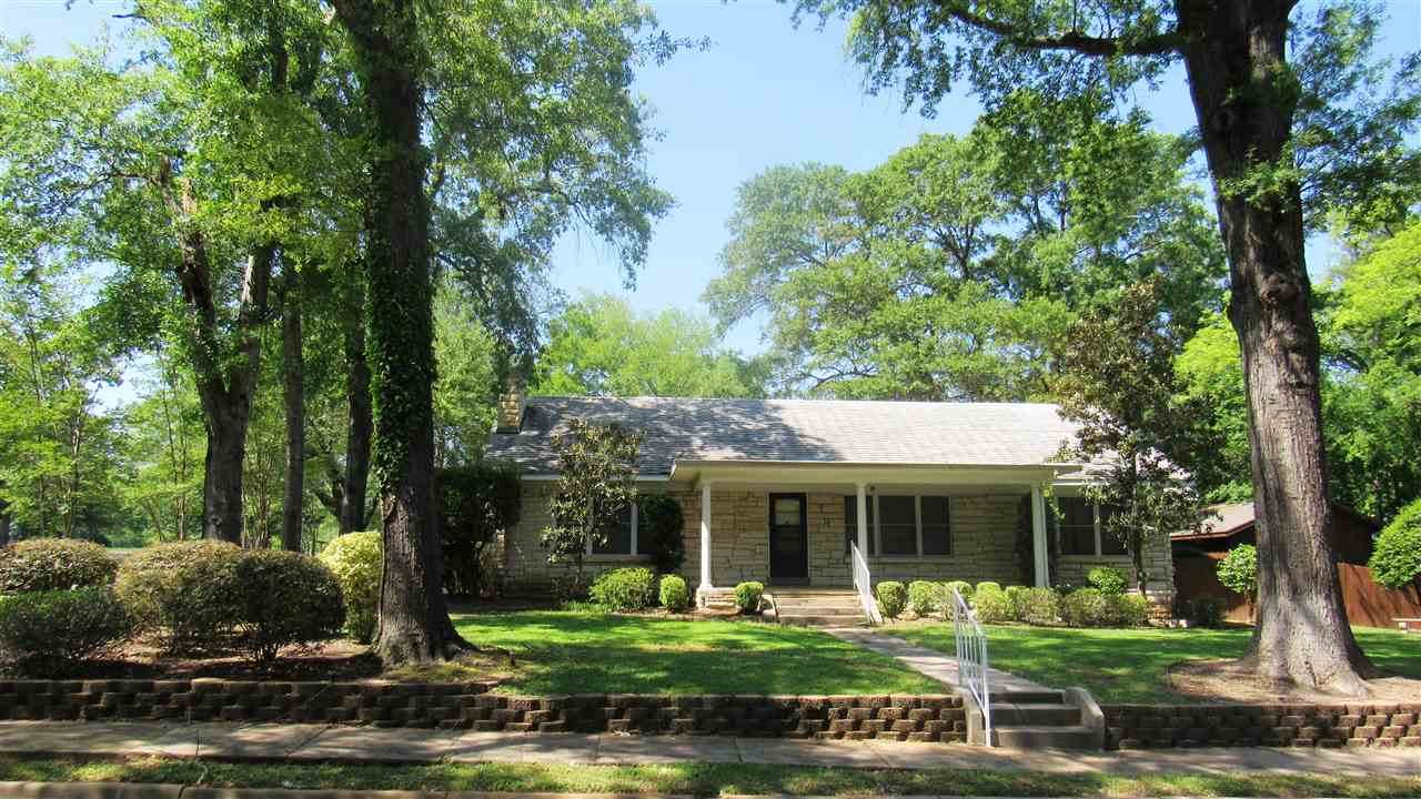 513 Crockett - Photo 1