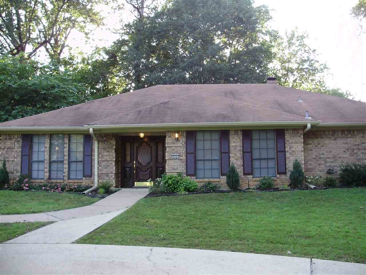 210 Hickory Street - Photo 1