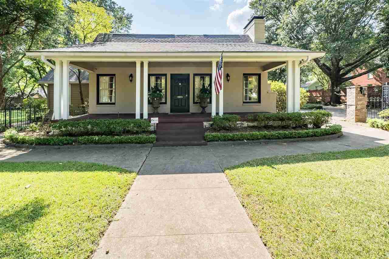 1903 Robertson Ave - Photo 1