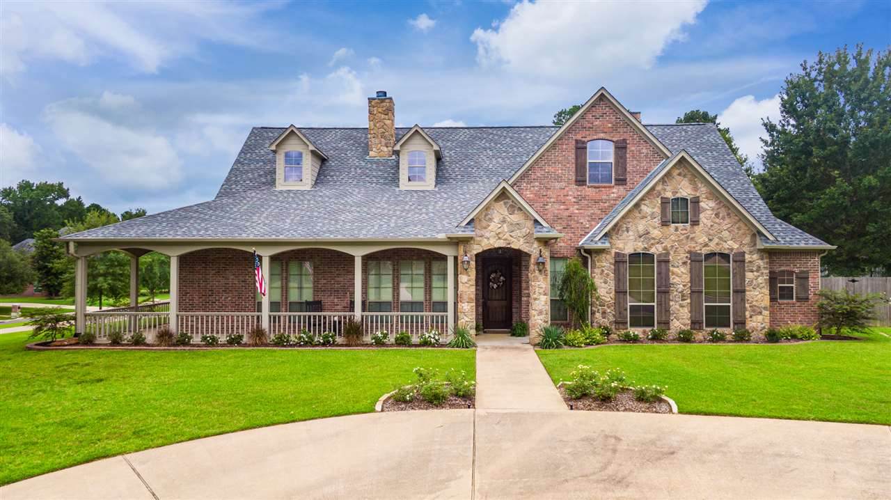 1659 Holcomb Circle - Photo 1