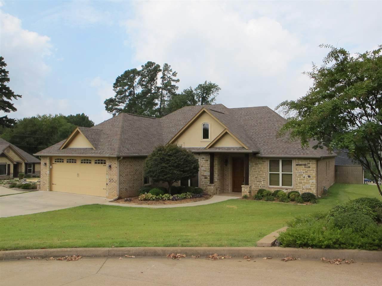 1415 Skogee Circle - Photo 1