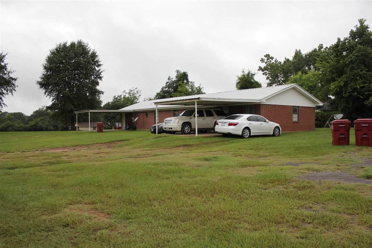 311 Hickory St - Photo 1