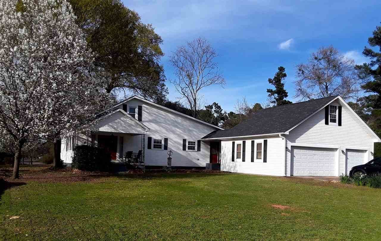 11 Benbrook Ln - Photo 1