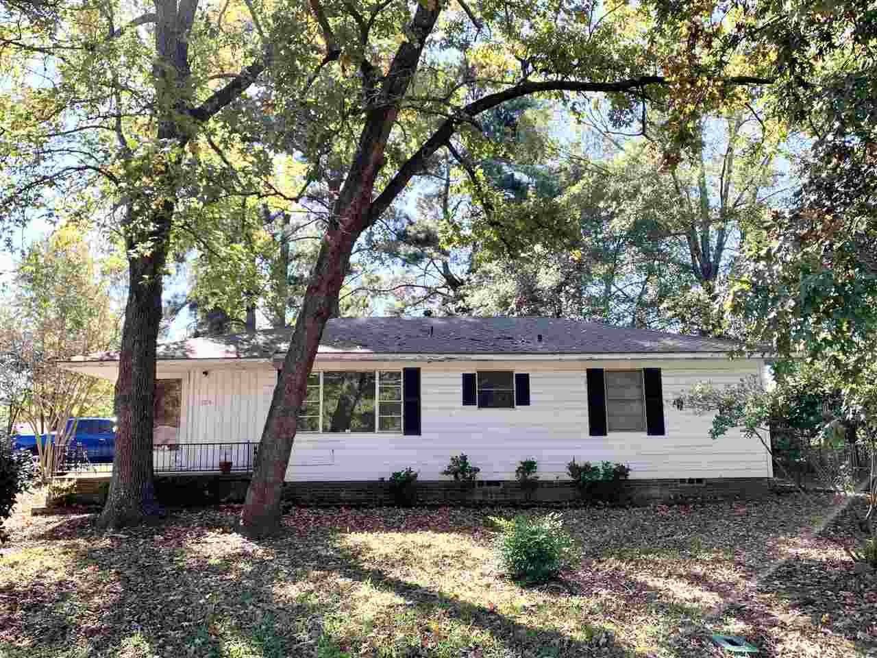 108 Dancer St - Photo 1