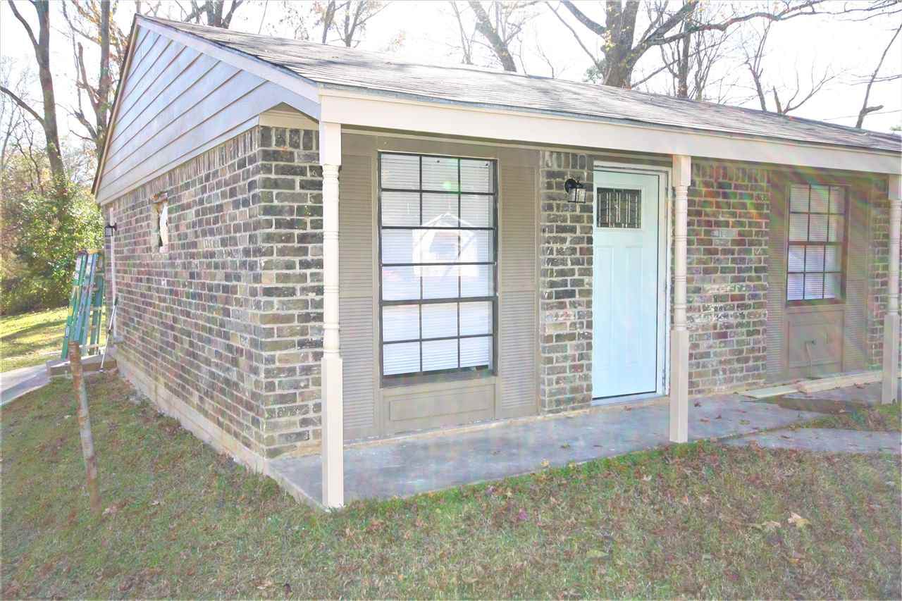 808 Holland St - Photo 1