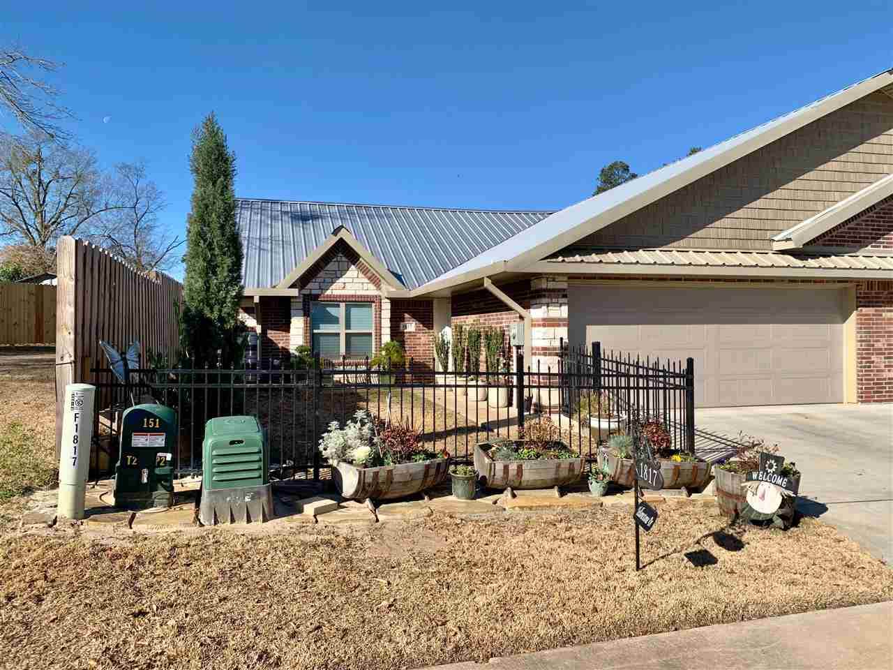 1817 Yellowstone Drive - Photo 1