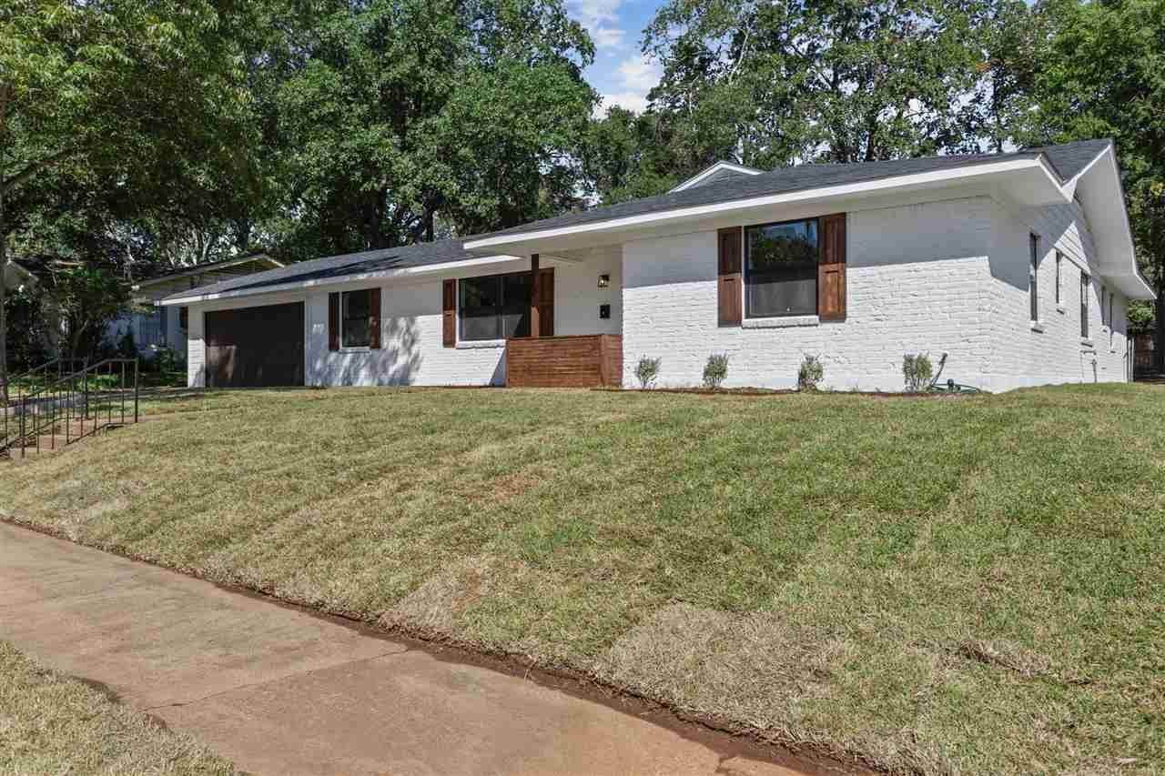 224 Stanford St. - Photo 1