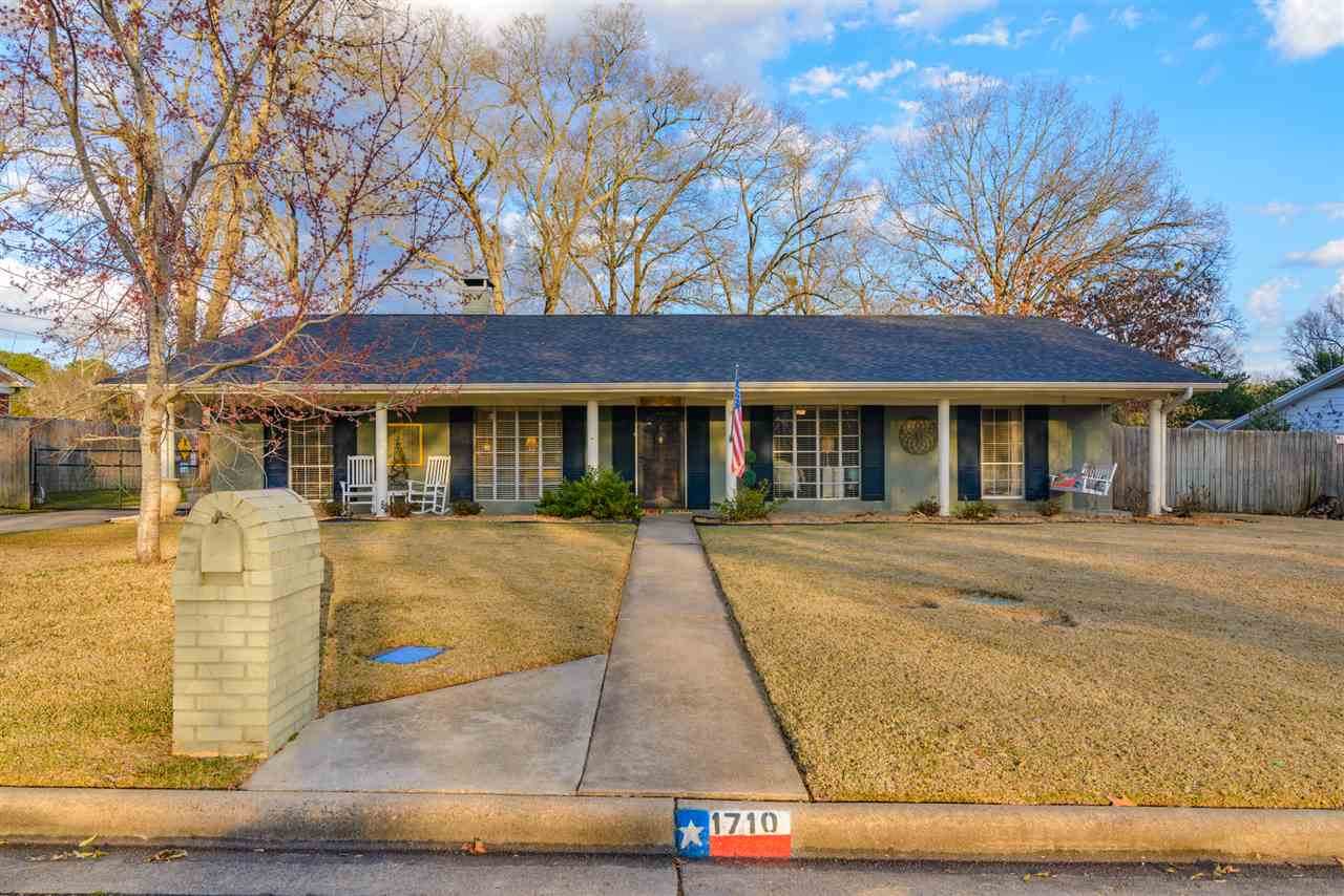 1710 Buckner Dr - Photo 1