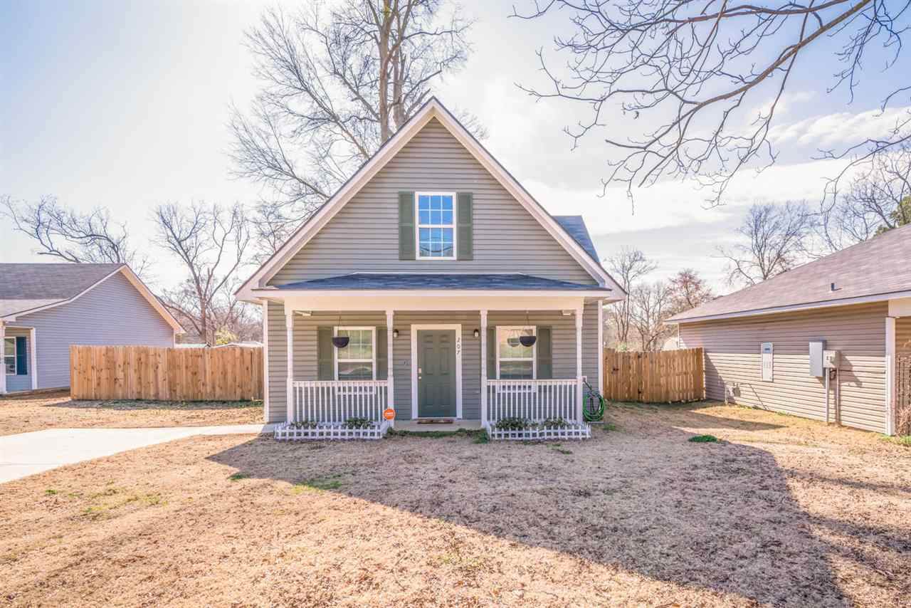 207 Gay Ave - Photo 1