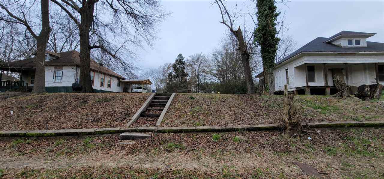 1902 Houston St - Photo 1