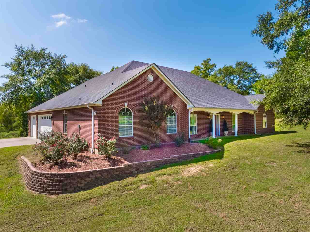 906 Mackey Rd. - Photo 1