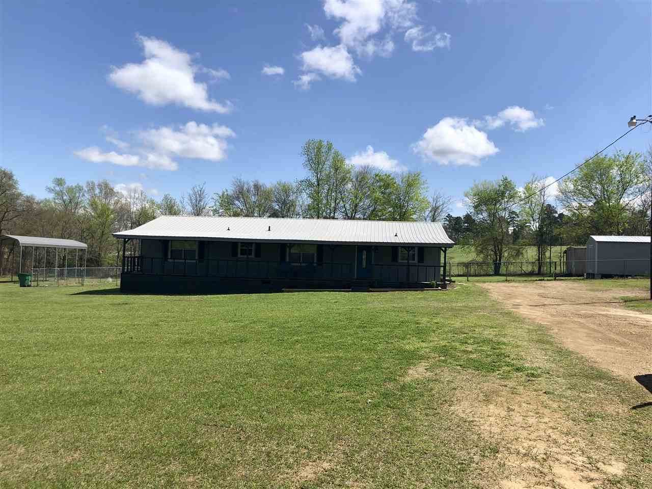 4912 Zinnia Rd - Photo 1