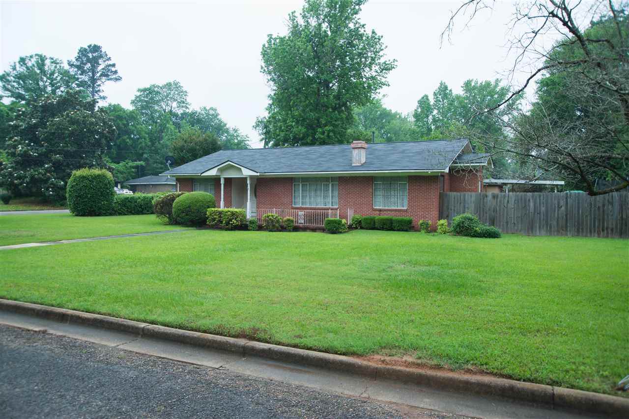 1911 Gail Dr - Photo 1