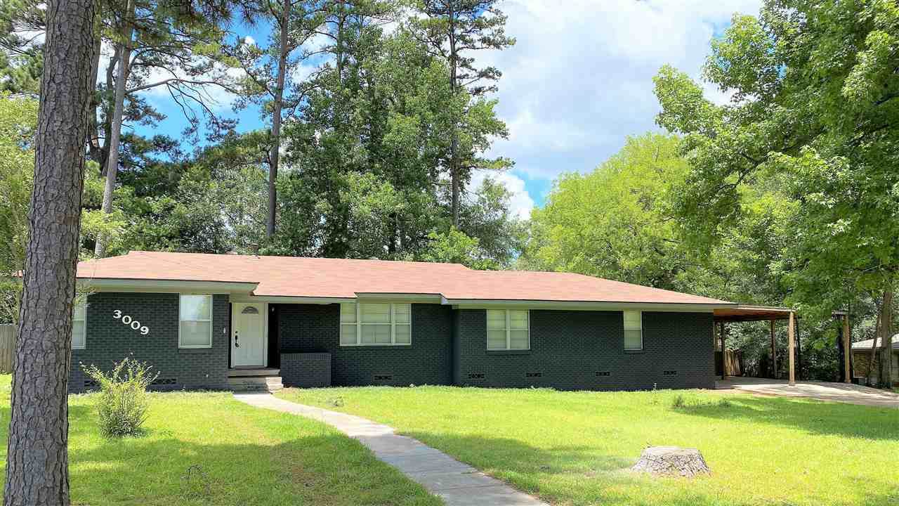 3009 Boettcher - Photo 1