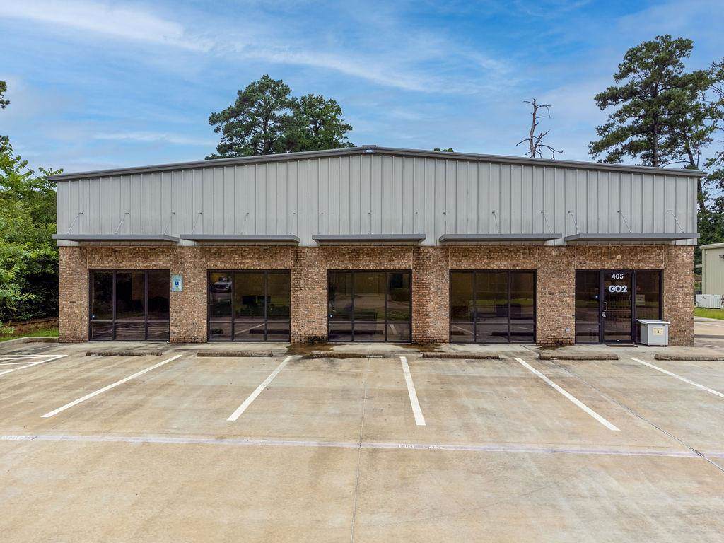405 Enterprise St - Photo 1