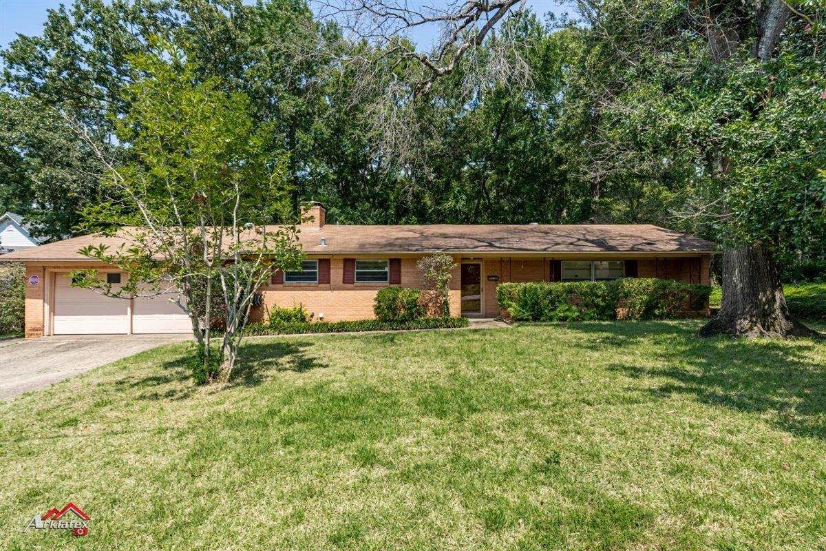 1714 Decharles St. - Photo 1
