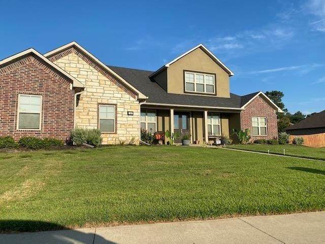 14 Lone Star Parkway - Photo 1