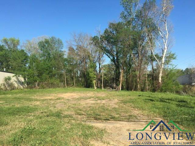 604 End Blvd South - Photo 1