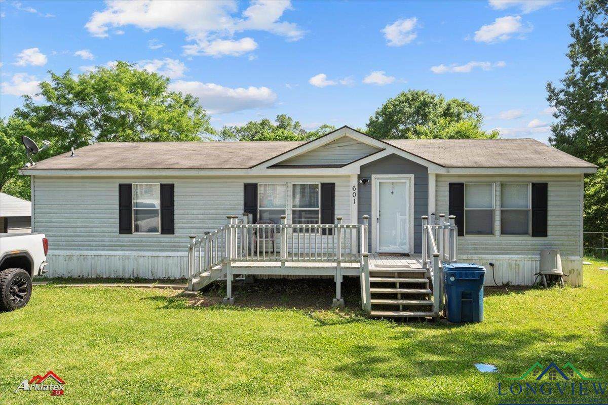 601 Dixie Lake Rd - Photo 1