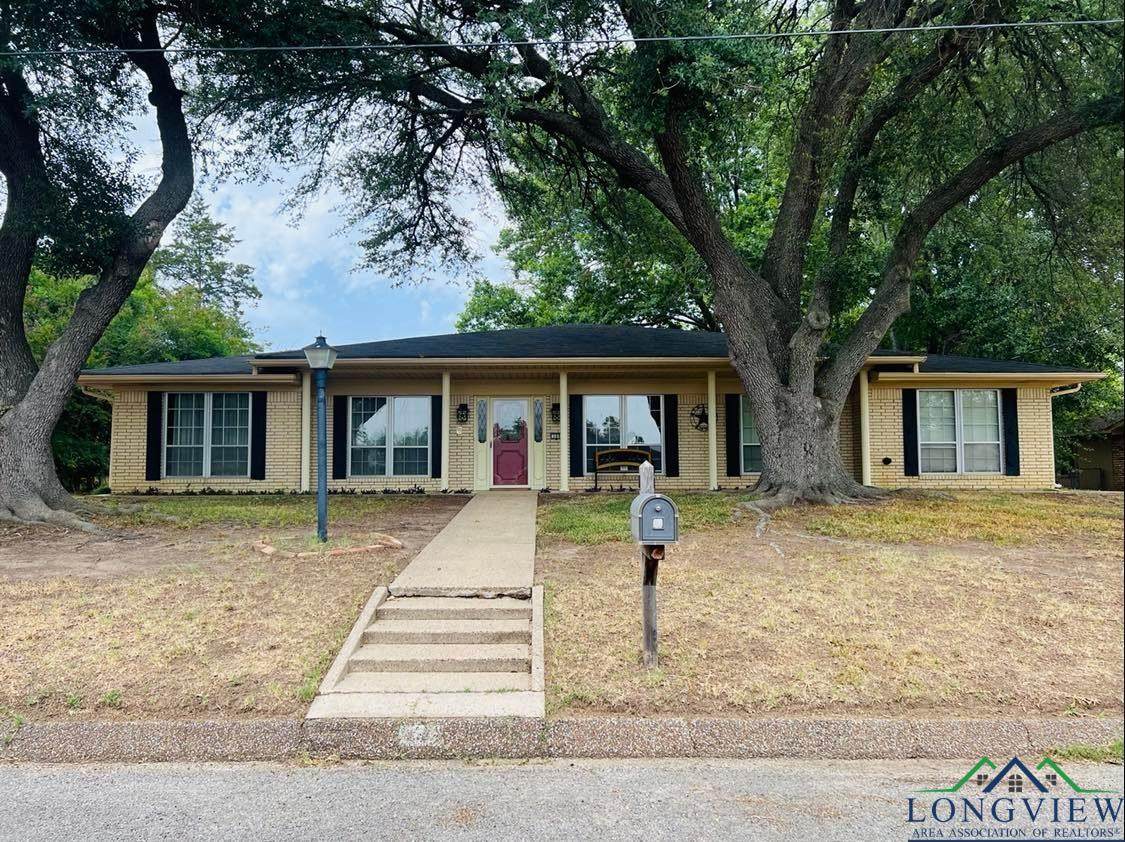 109 Larkspur - Photo 1