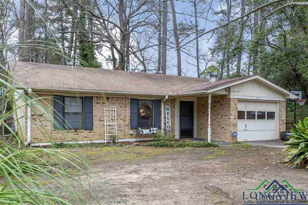 609 Russell Street - Photo 1