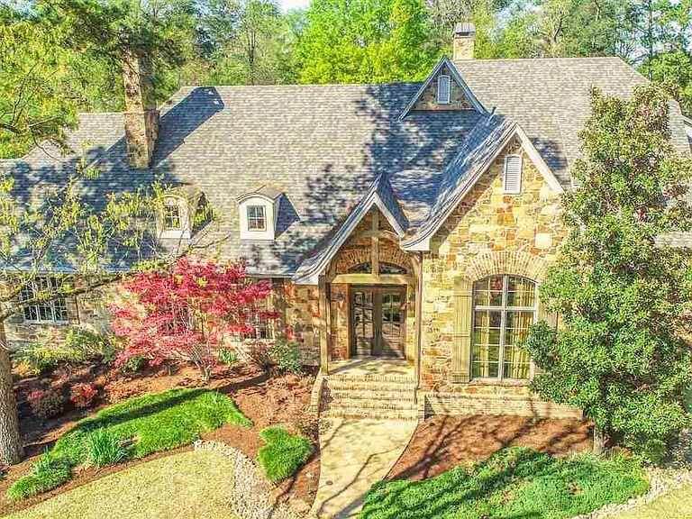 5 Lakeside Dr - Photo 1