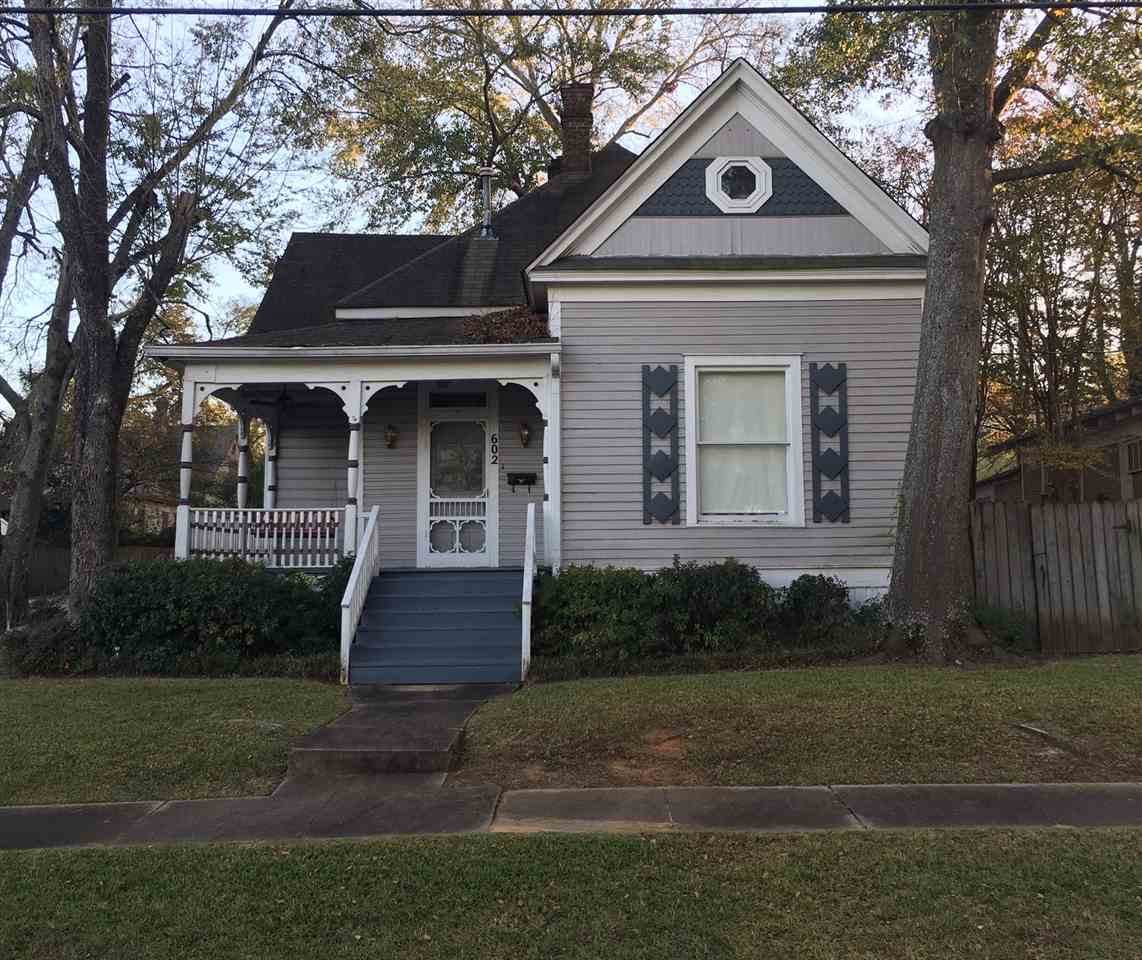 602 Rusk St - Photo 1