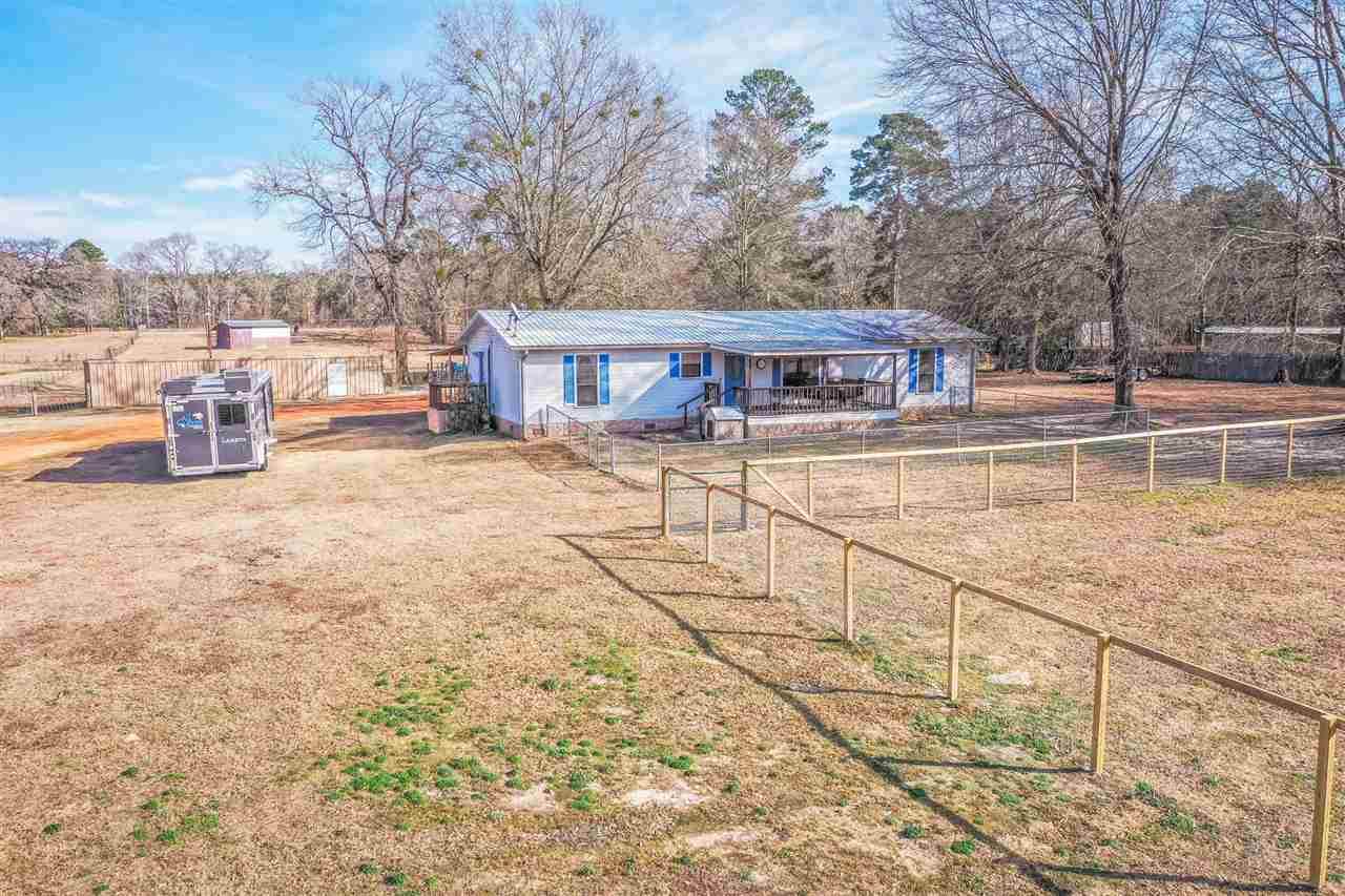 3418 Harkins Ln - Photo 1