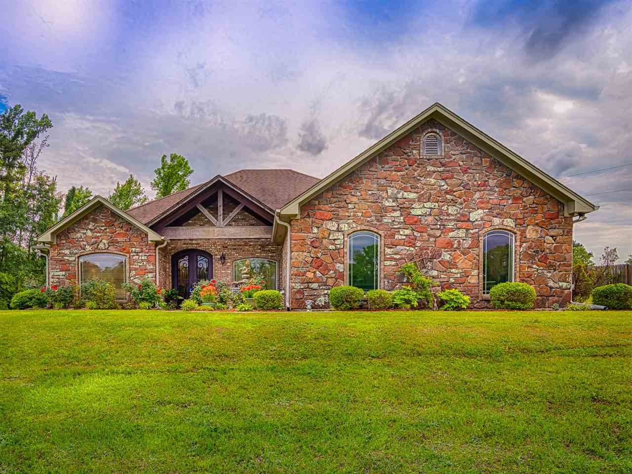 6780 Fm 2204 - Photo 1