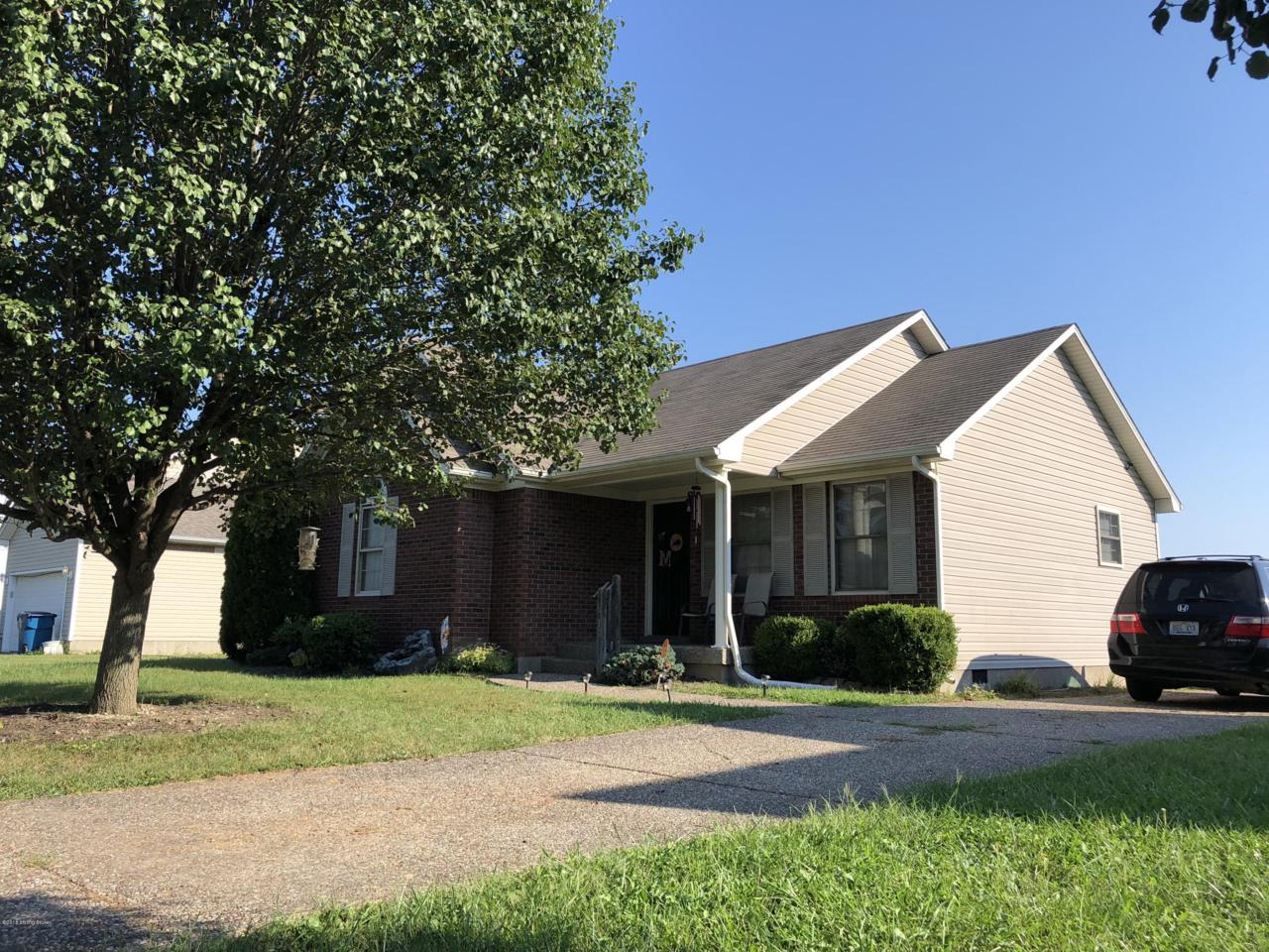 310 Lakes Edge Dr - Photo 1