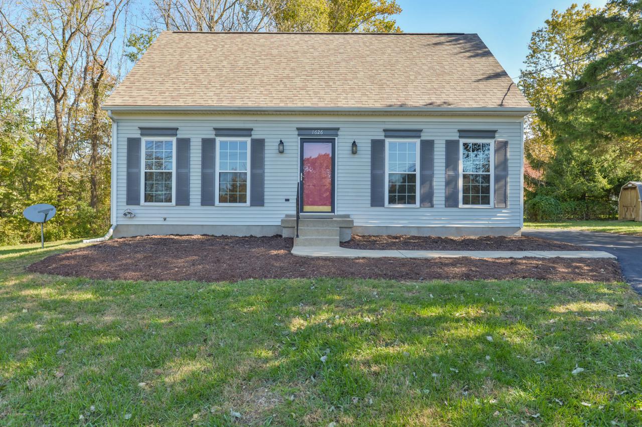 1626 Tina Ct - Photo 1