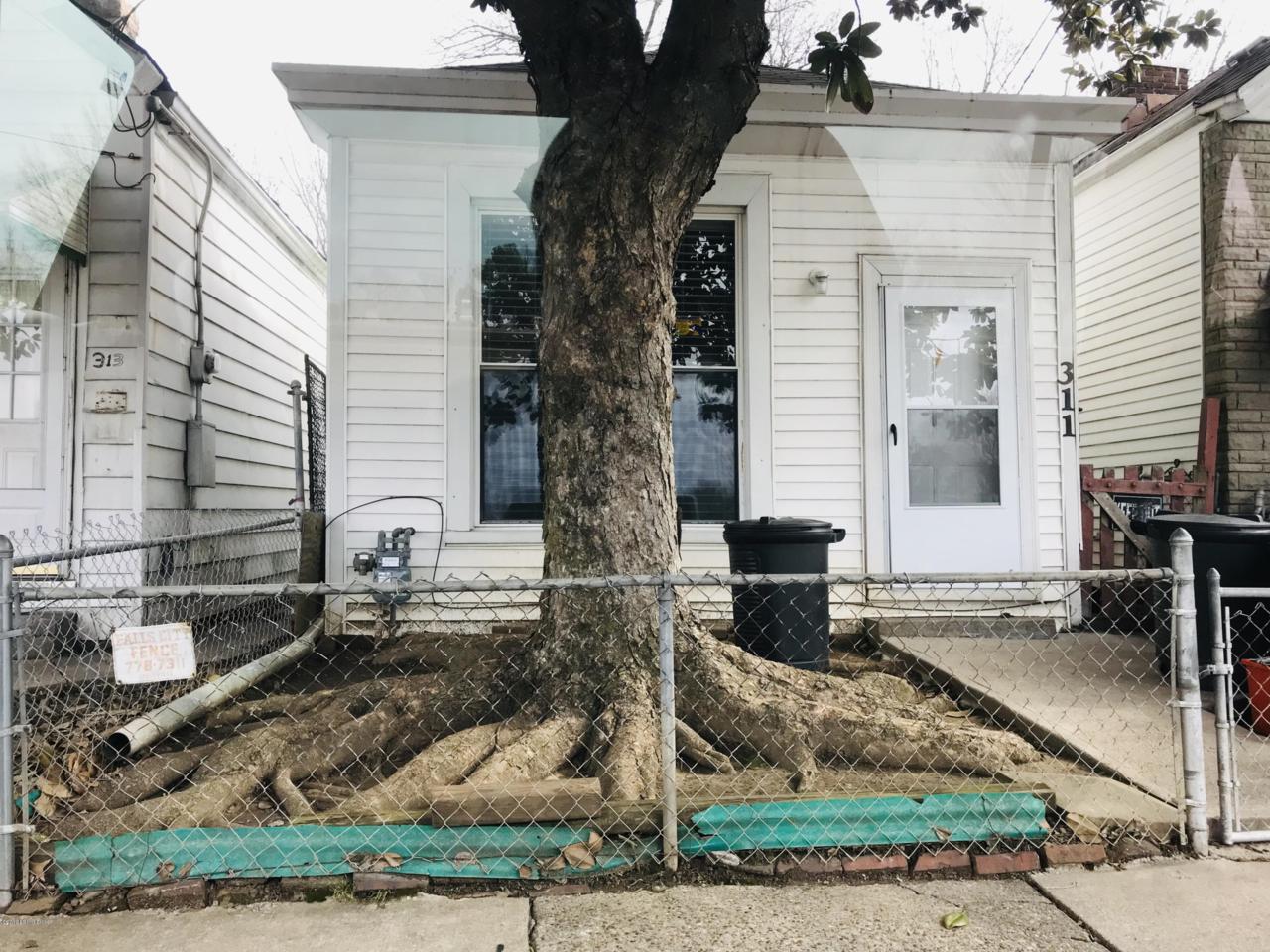 311 26th St - Photo 1