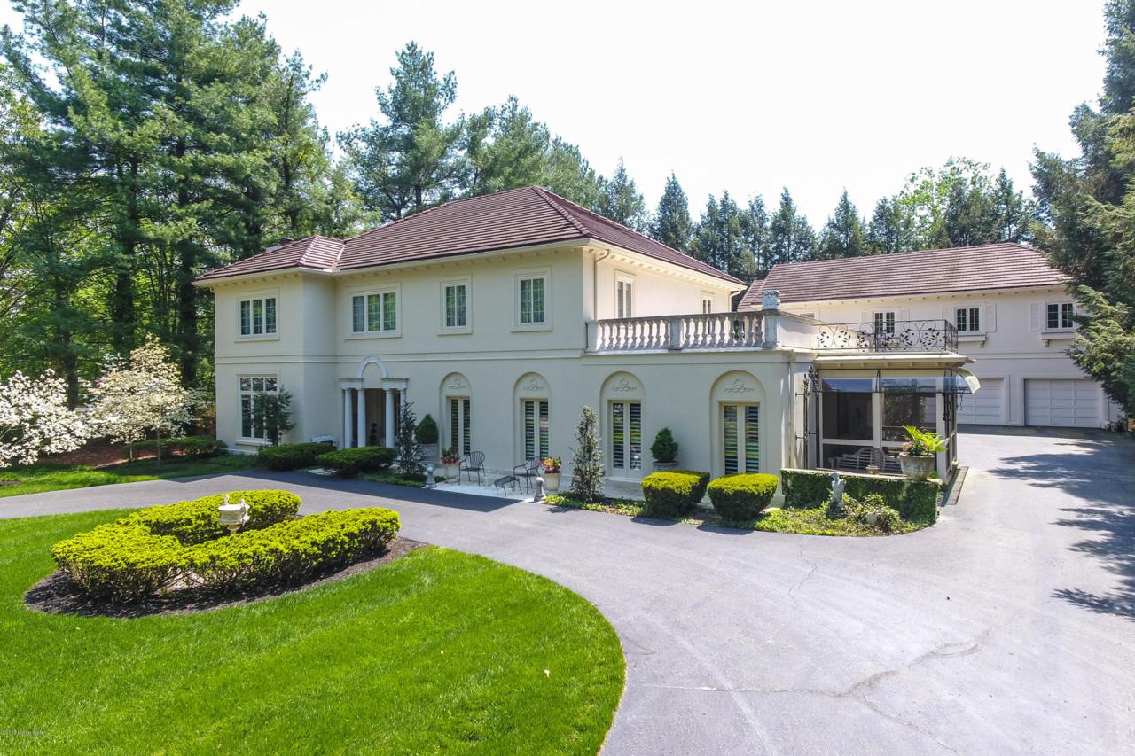 22 Stonebridge Rd - Photo 1