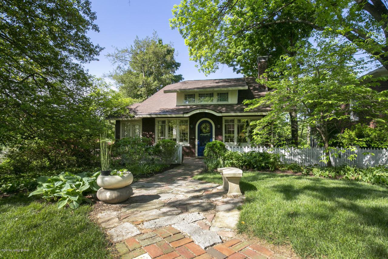 2500 Boulevard Napoleon - Photo 1